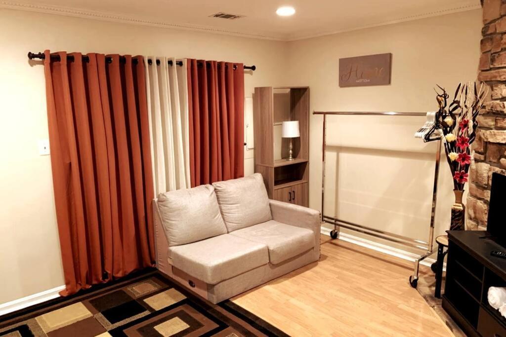 Modern Comfort Stays Alexandria Exterior foto